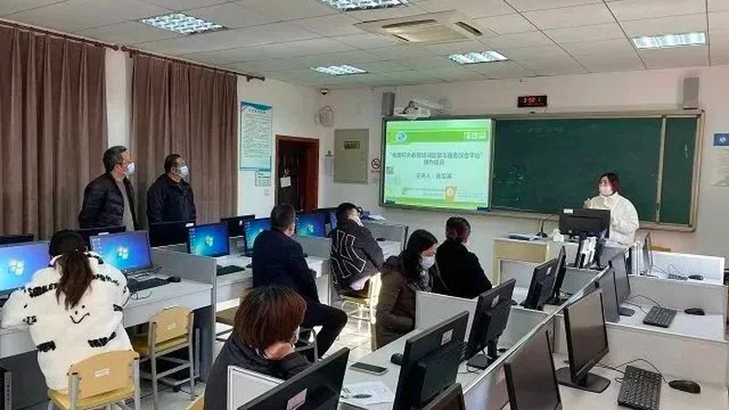电焊培训：零基础起步，掌握一门实用技能**